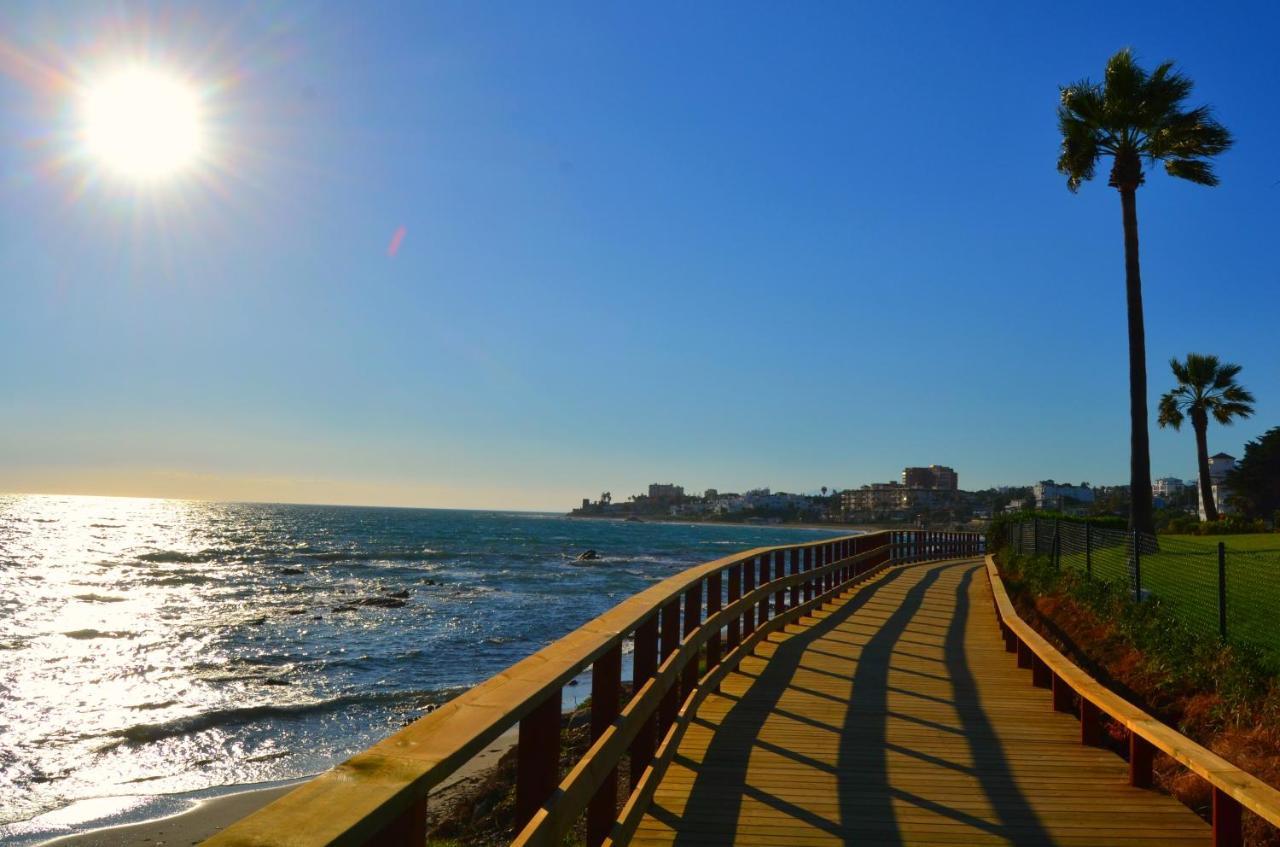 Ferienwohnung Precioso Apartamento Junto A Playa Y Con Piscina. Málaga Exterior foto
